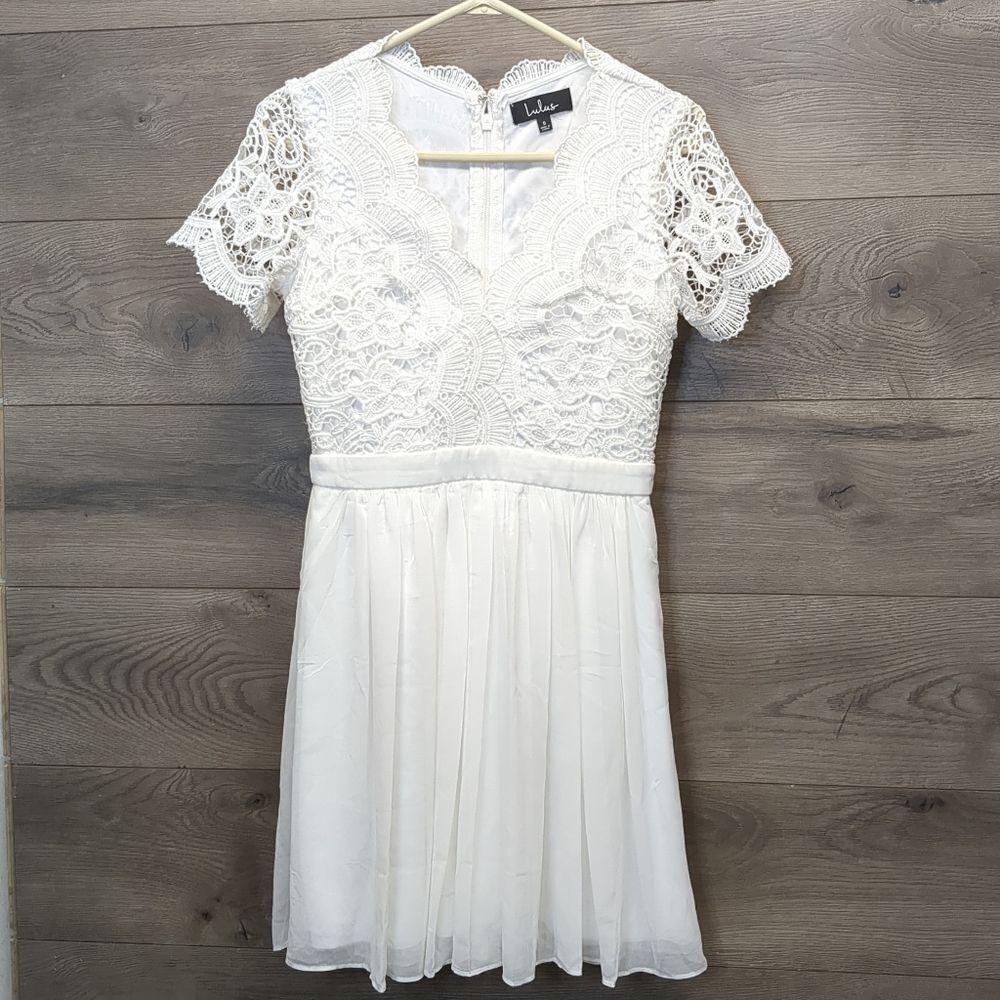 Lulu's White Lace Skater Dress Womens Size Small